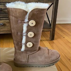 UGG Bailey Button Triplet